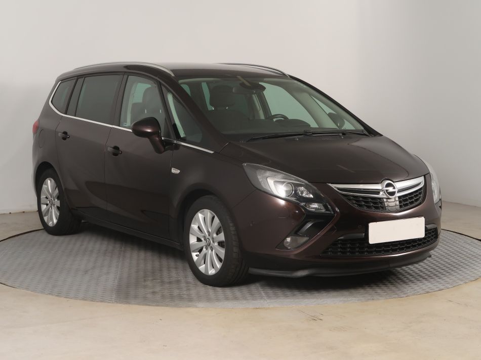 Opel Zafira - 2015