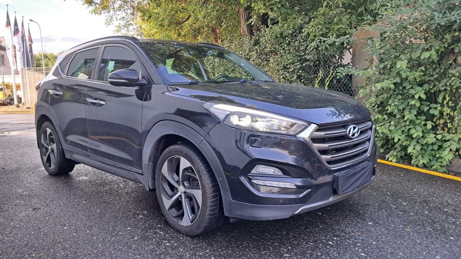 Hyundai Tucson - 2015