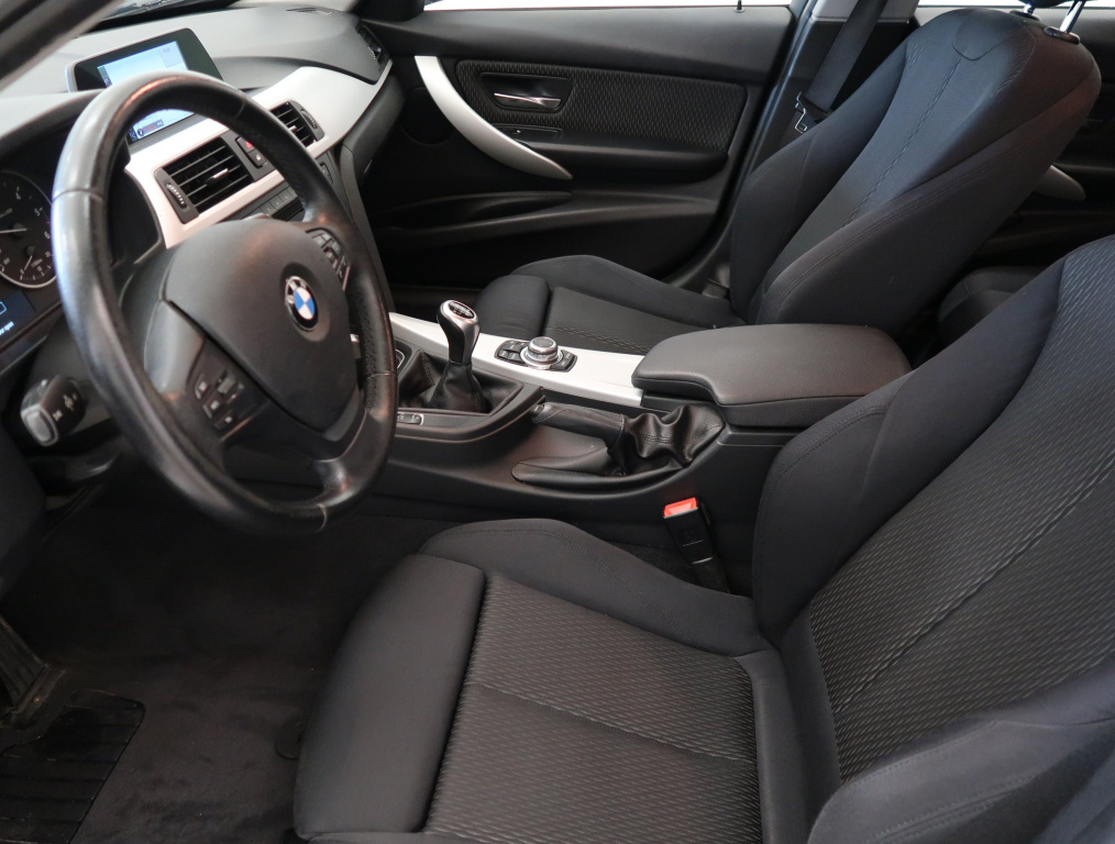 BMW 3