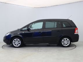Opel Zafira - 2012