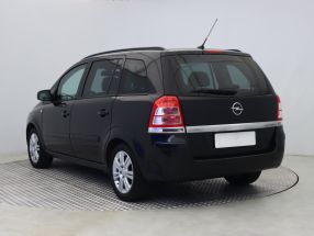 Opel Zafira - 2012