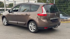 Renault Grand Scenic - 2012