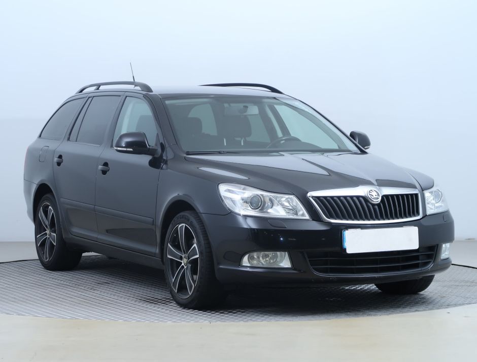 Skoda Octavia - 2011