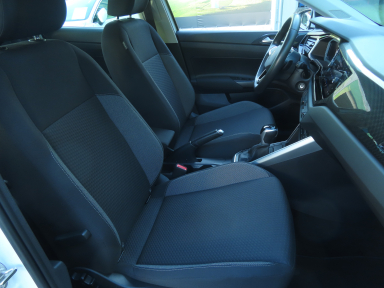 Volkswagen Polo - 2022