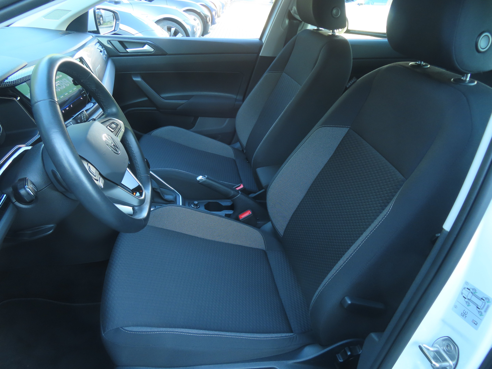 Volkswagen Polo - 2022