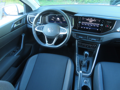 Volkswagen Polo - 2022