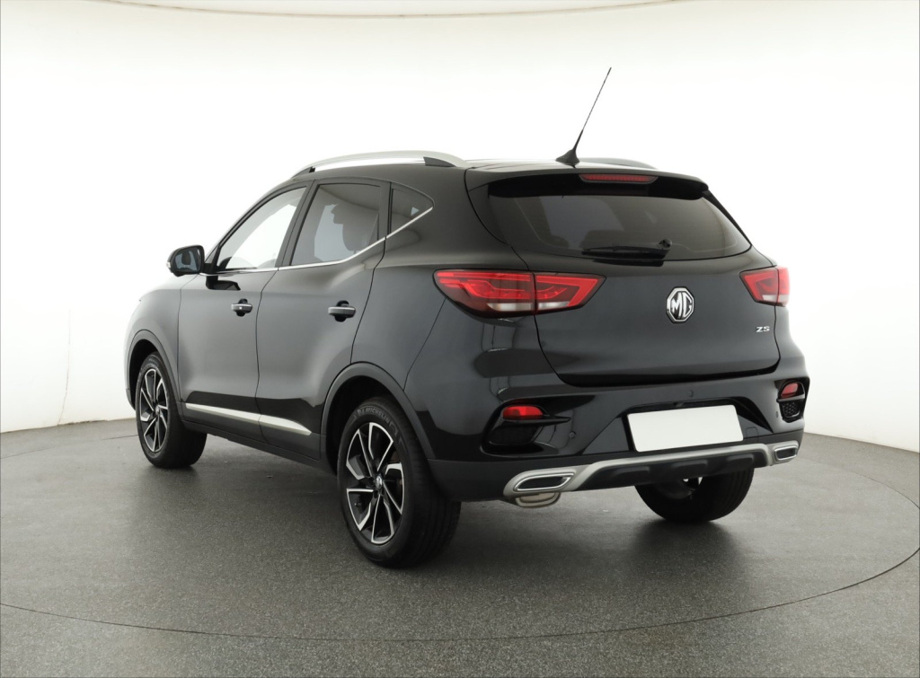MG ZS SUV