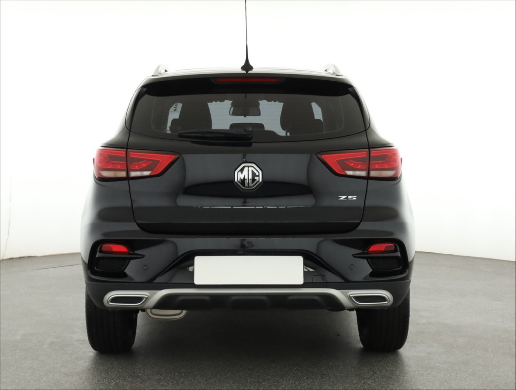 MG ZS SUV