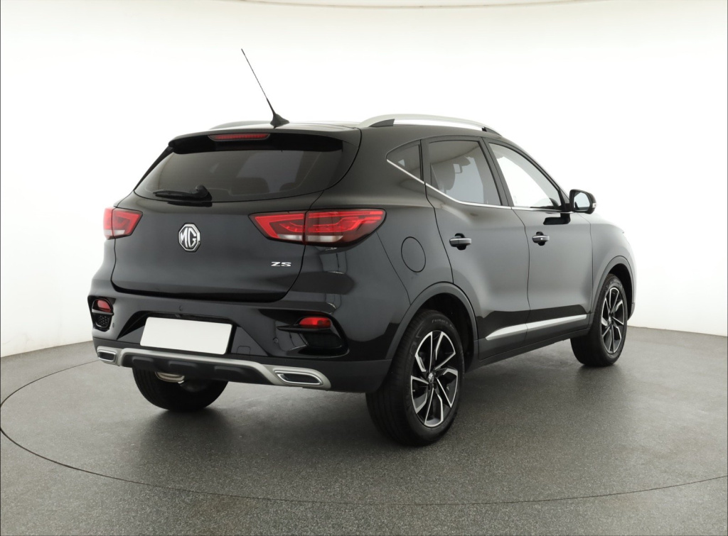 MG ZS SUV