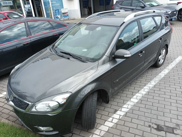 Kia Ceed 2010