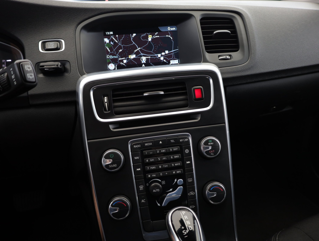 Volvo V60 Cross Country