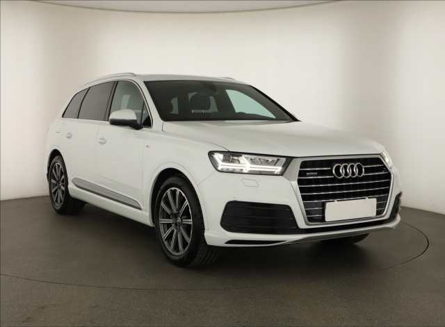 Audi Q7 2016