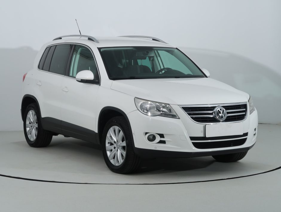 Volkswagen Tiguan - 2009