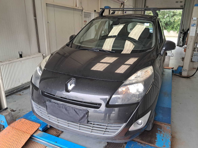 Renault Grand Scenic 2010
