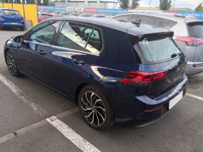 Volkswagen Golf - 2020