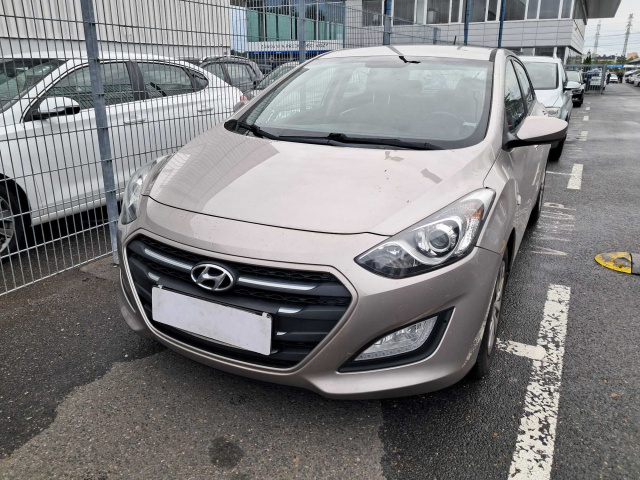 Hyundai i30 2016