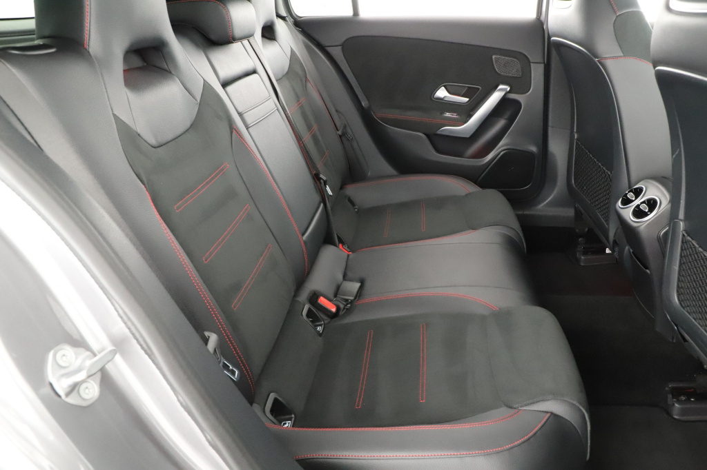 Mercedes-Benz A