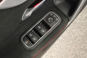 Mercedes-Benz A - 2018
