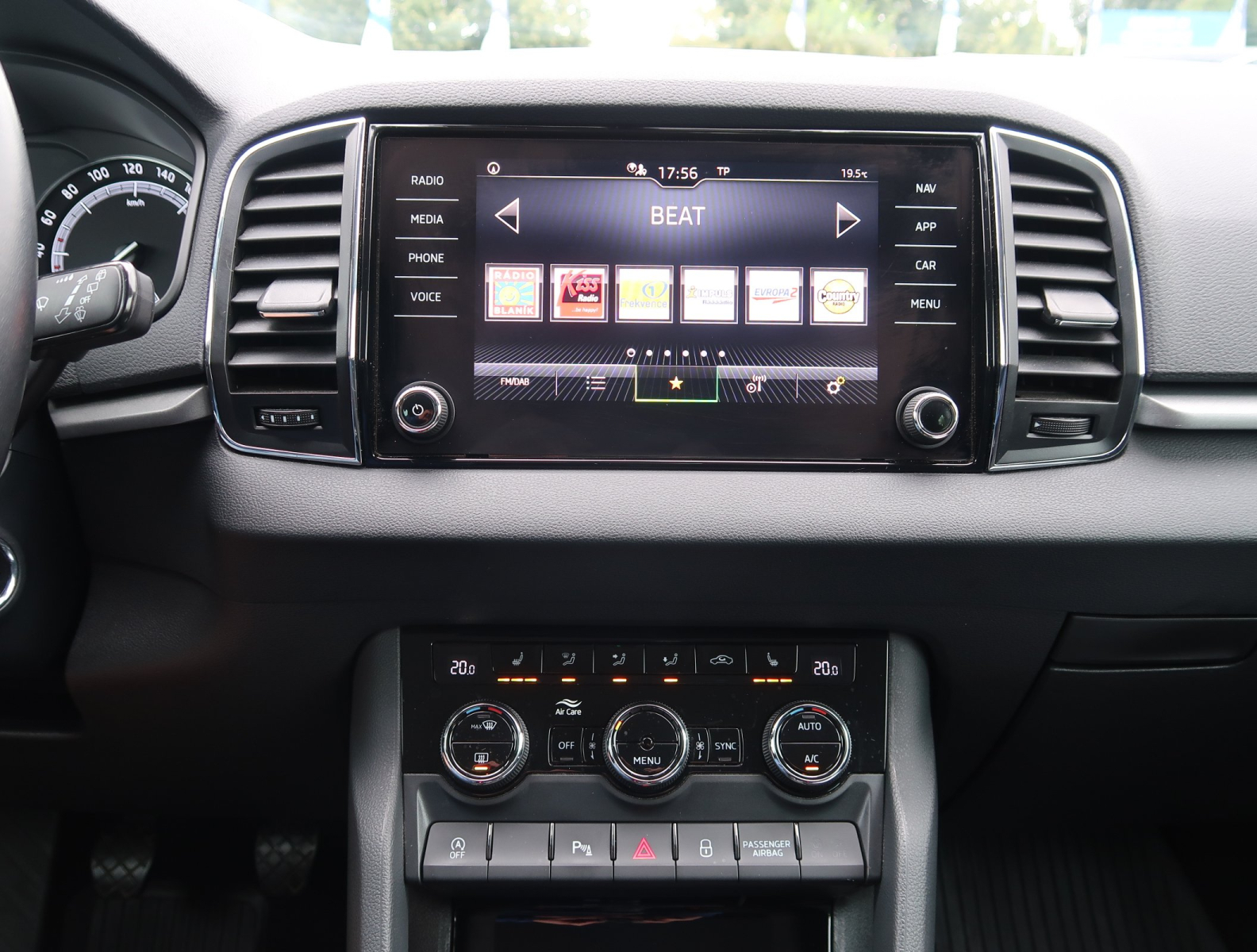 Škoda Karoq - 2020