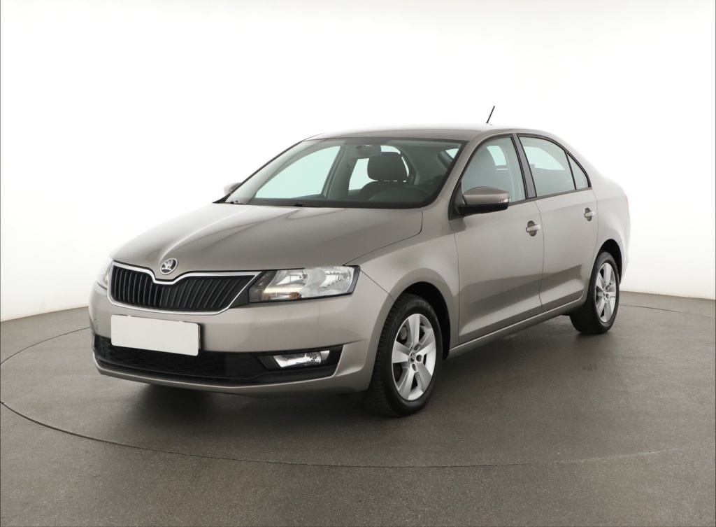 Škoda Rapid