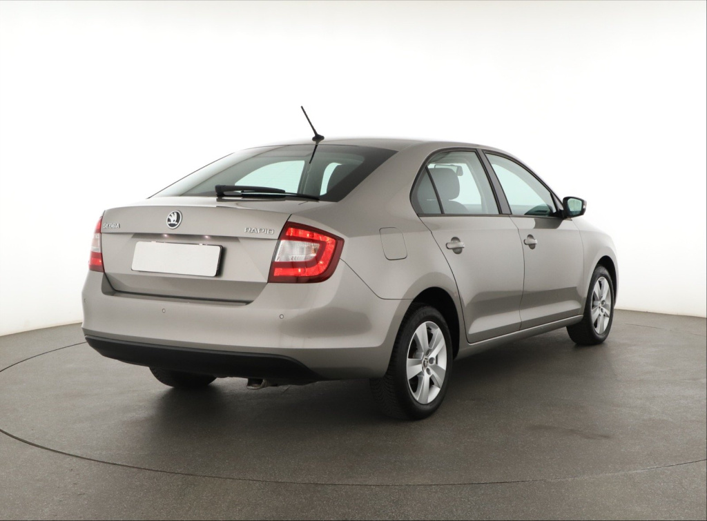 Škoda Rapid