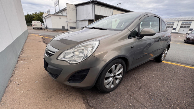 Opel Corsa 2012