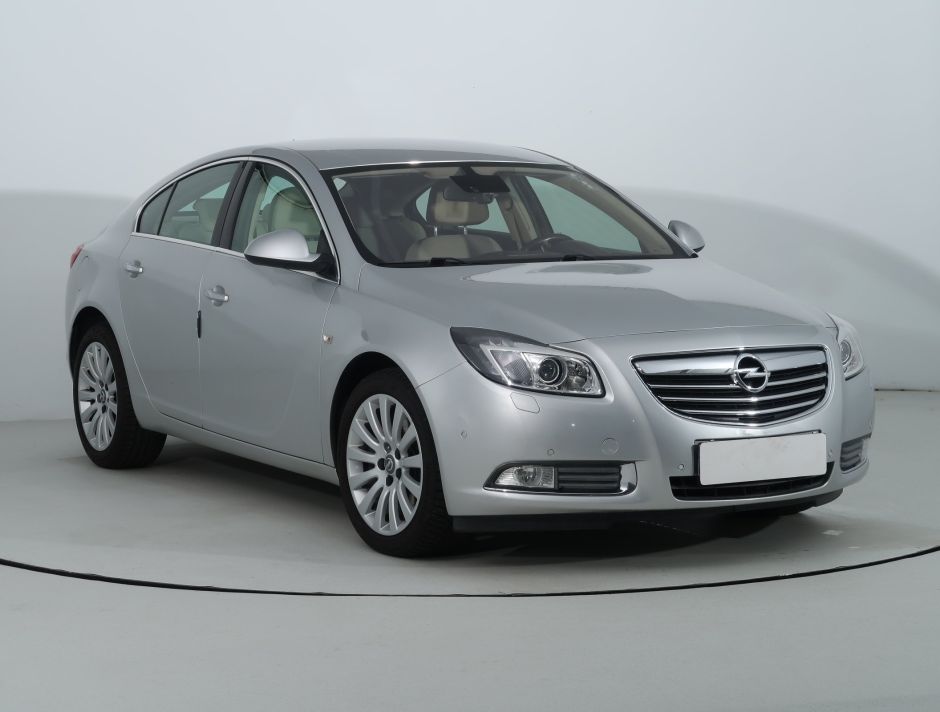 Opel Insignia - 2011
