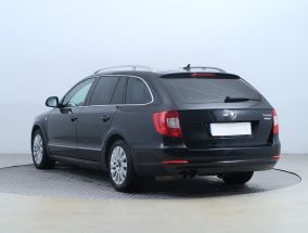 Skoda Superb - 2012