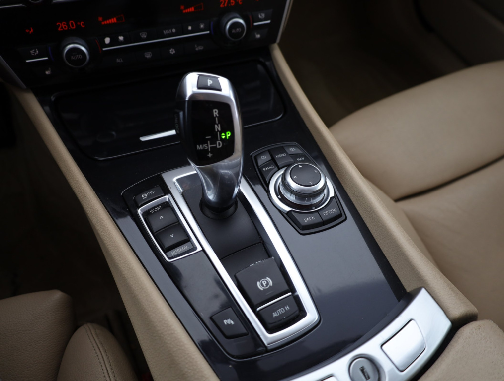 BMW 5GT