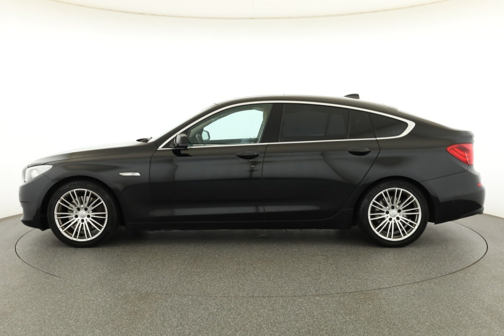 BMW 5GT