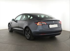 Tesla Model 3 - 2021