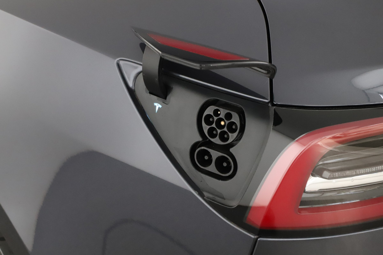 Tesla Model 3 - 2021