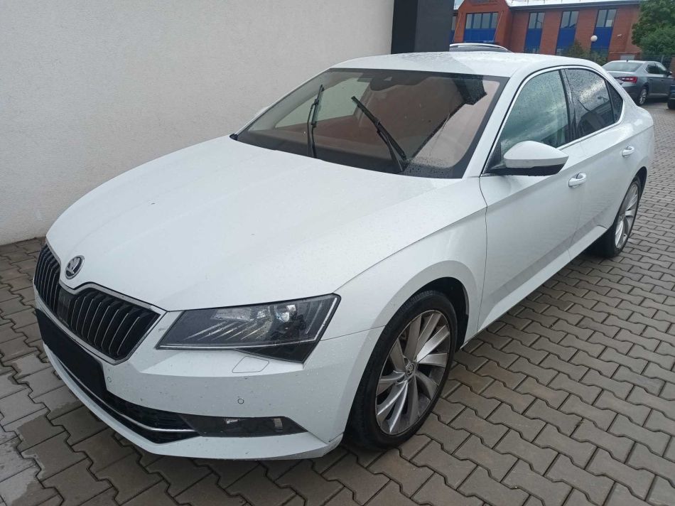 Skoda Superb - 2019