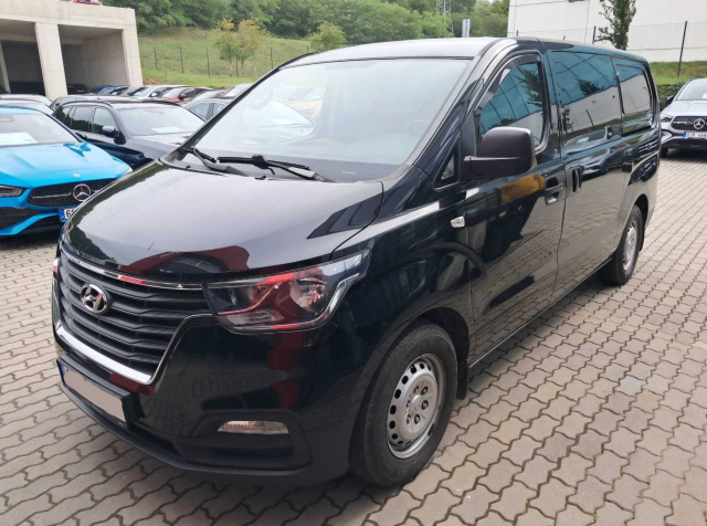 Hyundai H-1 2020