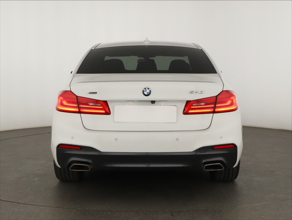 BMW 5