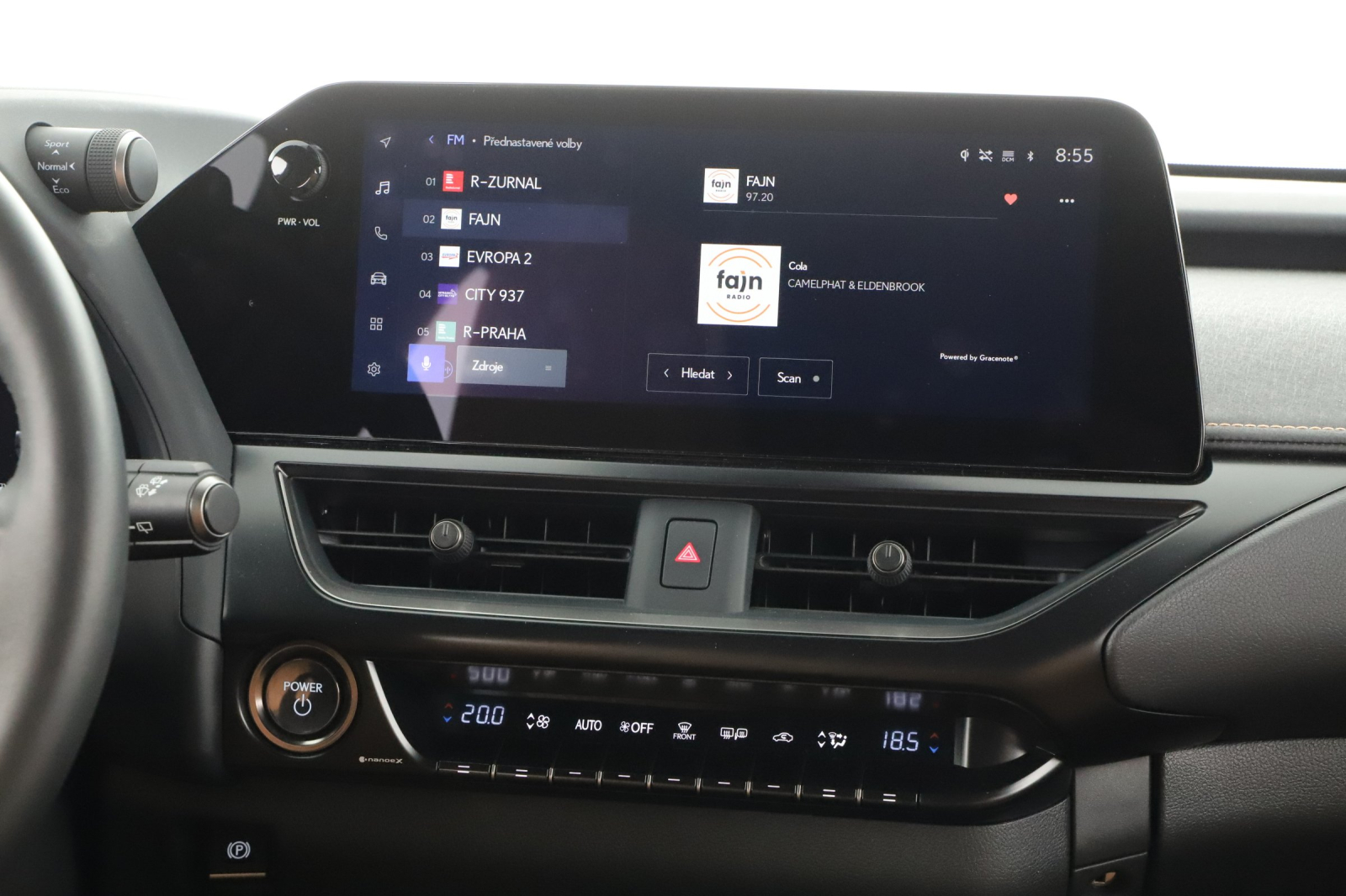 Lexus UX - 2024
