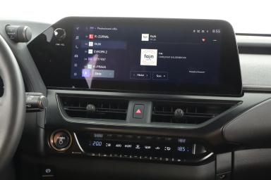 Lexus UX - 2024