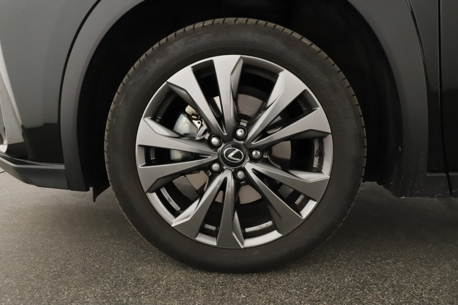 Lexus UX - 2024