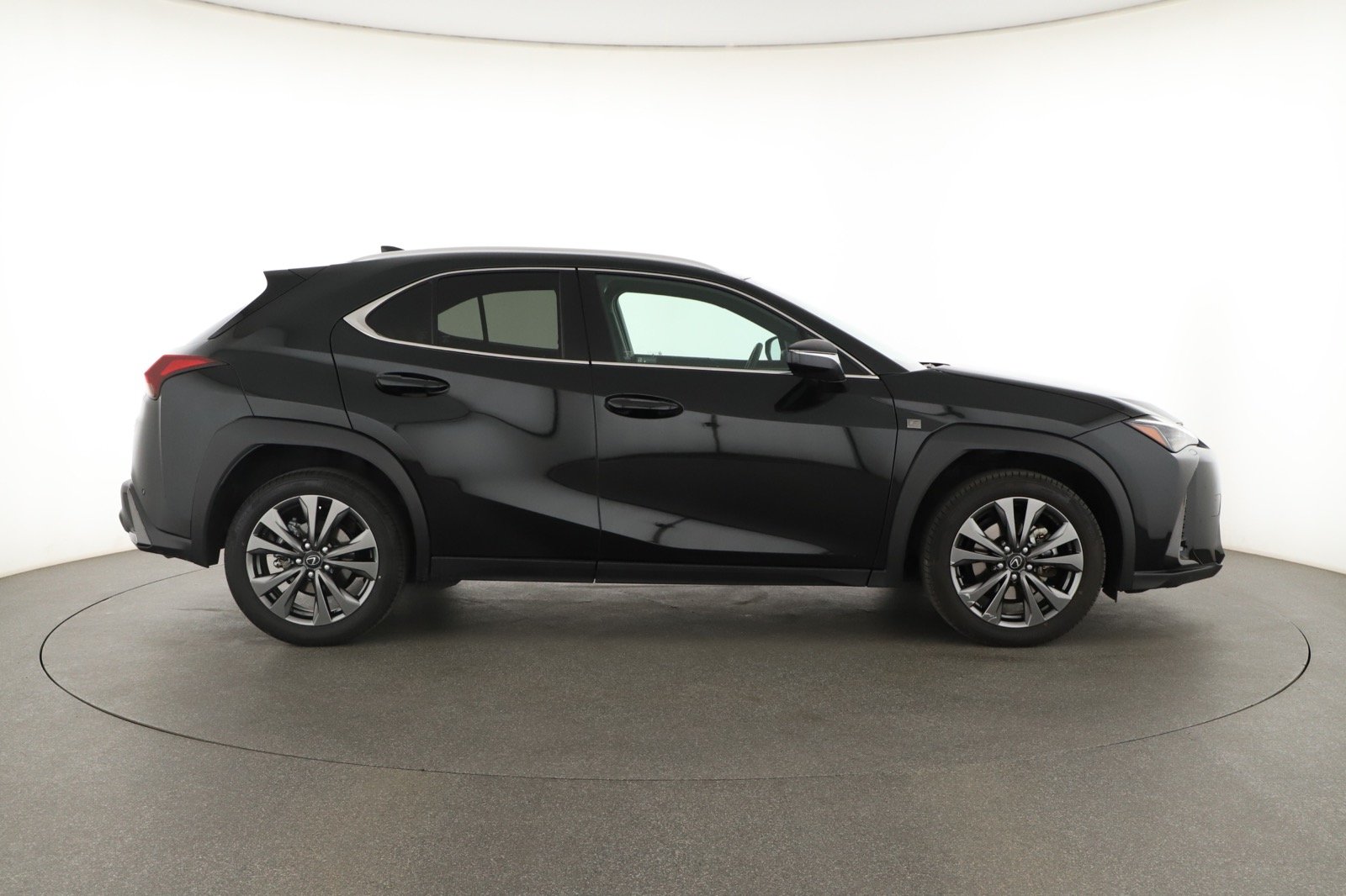 Lexus UX - 2024