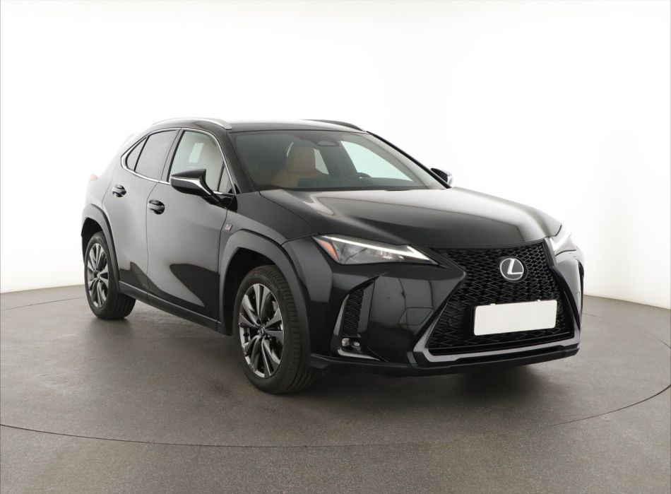 Lexus UX - 2024