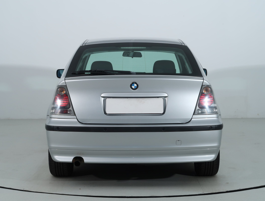 BMW 3