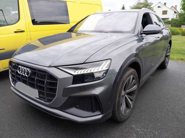 Audi Q8 2021