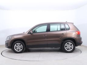 Volkswagen Tiguan - 2012