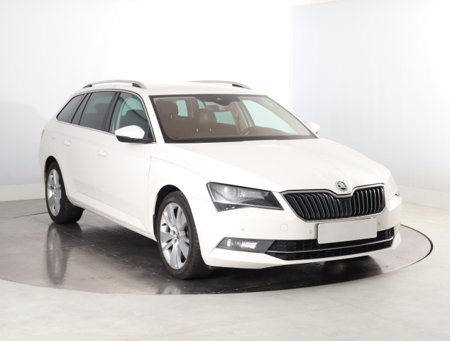 Škoda Superb 2016