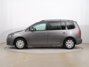 Volkswagen Touran - 2011