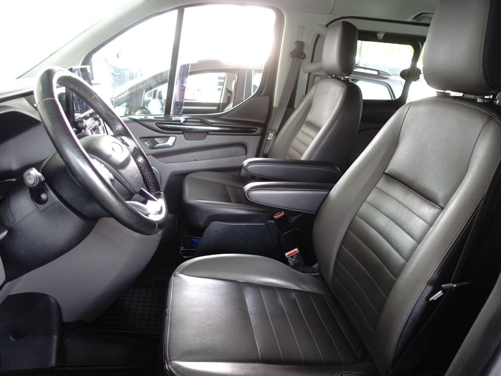 Ford Tourneo Custom