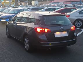 Opel Astra - 2010