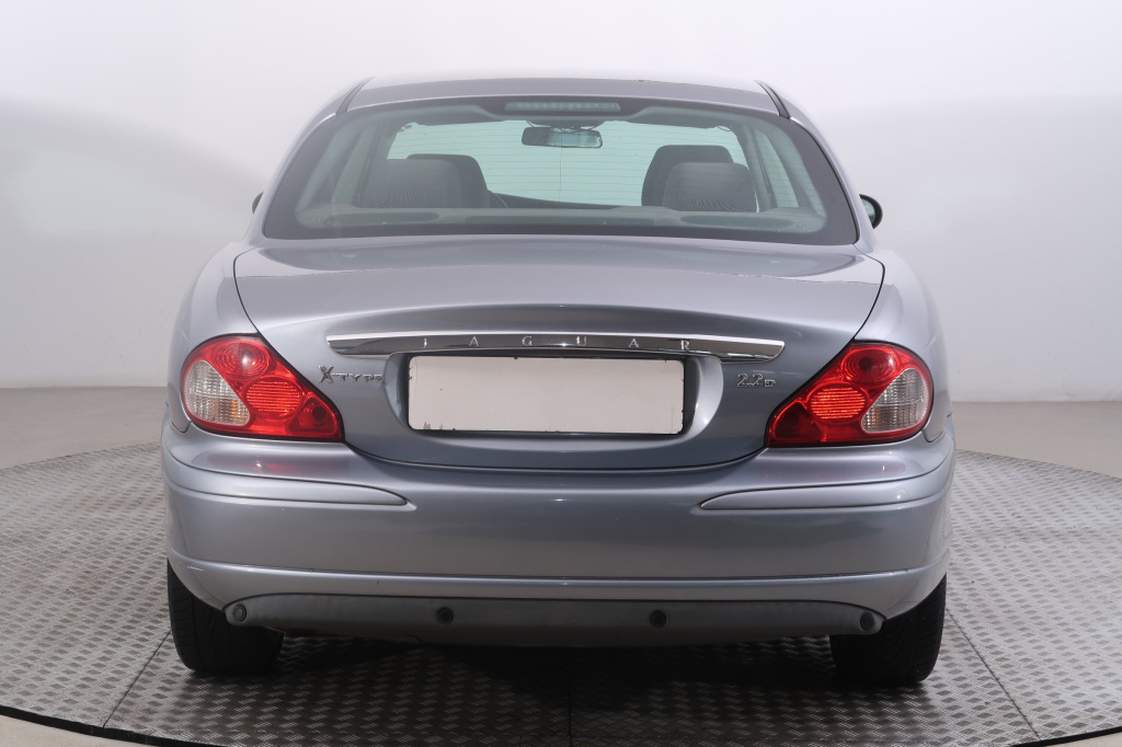 Jaguar X-Type
