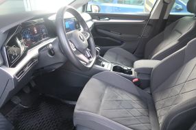 Volkswagen Golf - 2021