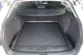 Volkswagen Golf - 2021